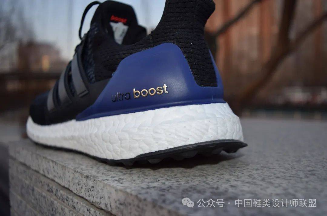 市场的质量与科技竞争新利体育app跑鞋(图4)