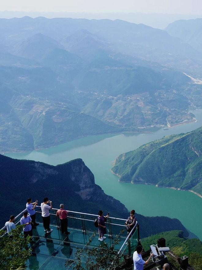 昌三峡旅行5天4晚路线及美食跟朋友去三峡五日游玩多少钱宜(图5)