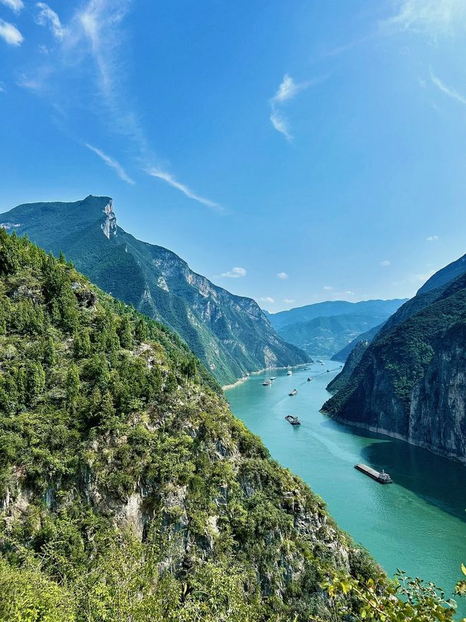 昌三峡旅行5天4晚路线及美食跟朋友去三峡五日游玩多少钱宜(图2)